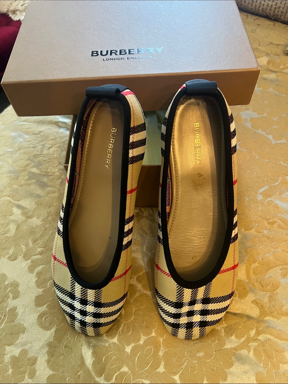 Burberry Beige Plaid Ballet Flats with Black Trim